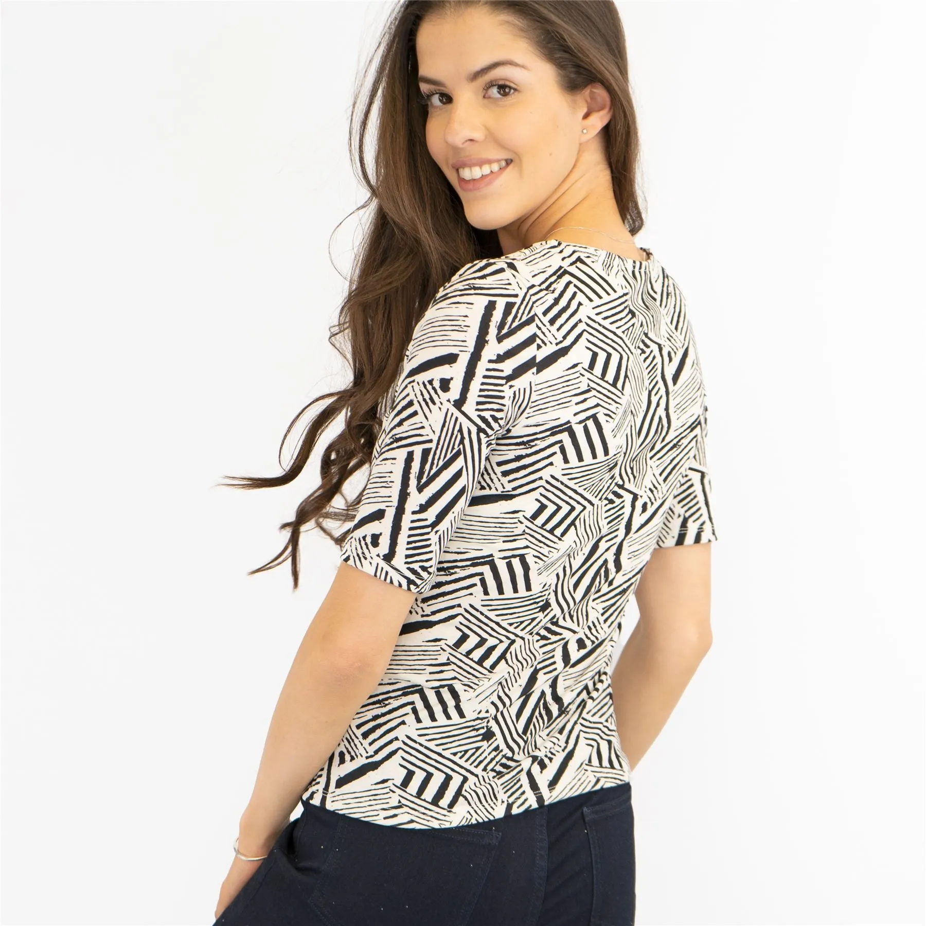 Karen Millen Black & White Geo Print V-Neckline Short Sleeve Tops