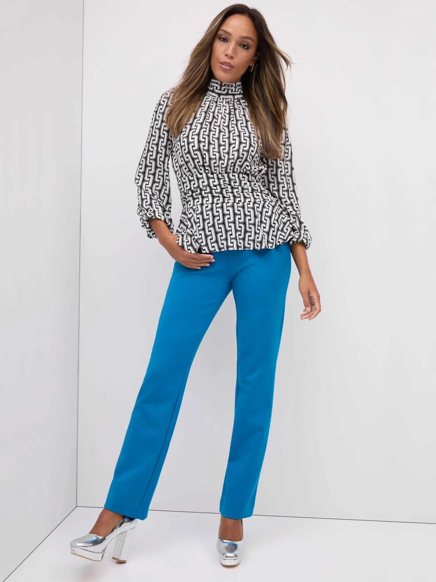 Pull-On Mid-Rise Straight-Leg Ponte Pant - Superflex