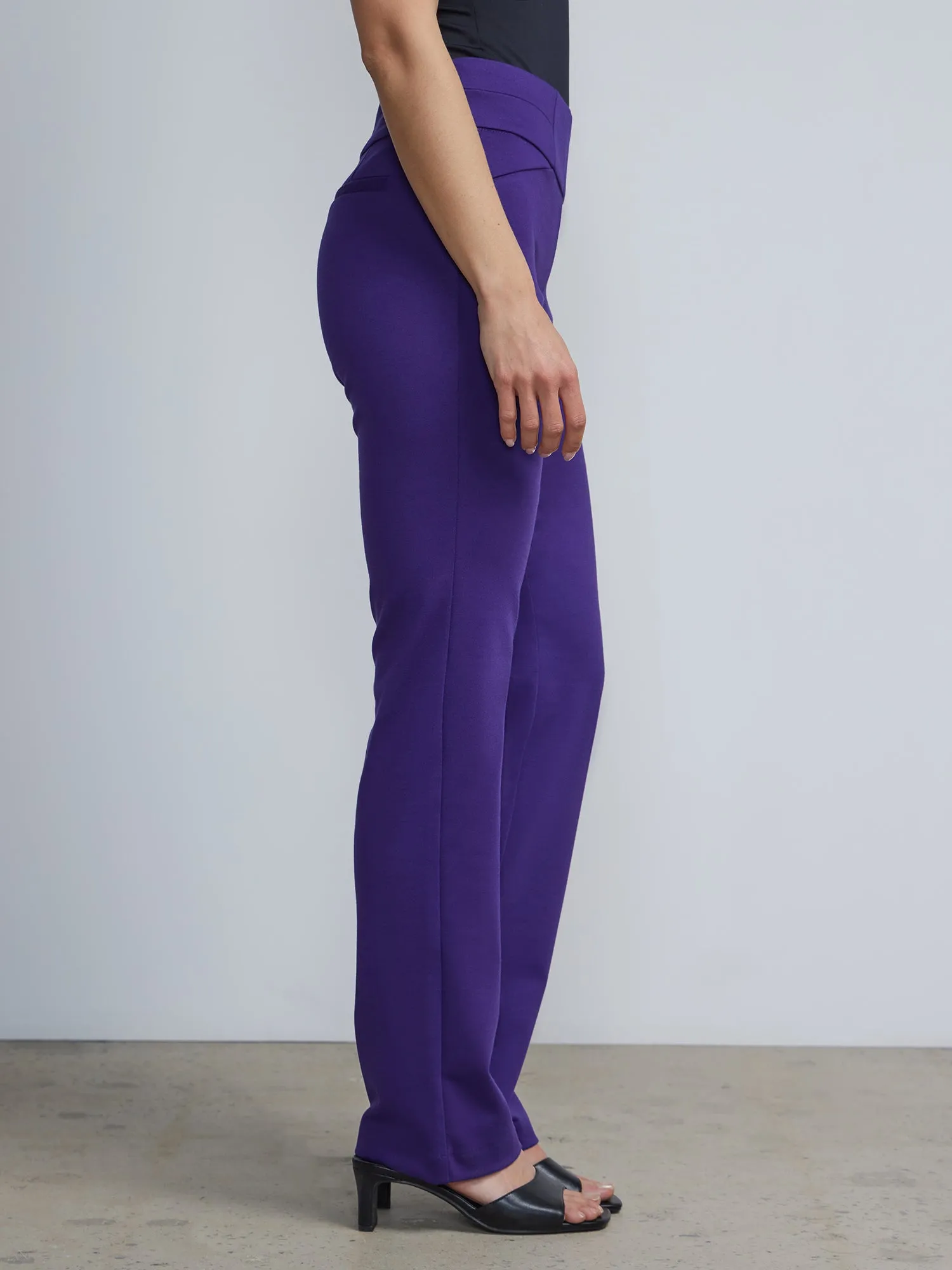 Pull-On Mid-Rise Straight-Leg Ponte Pant - Superflex