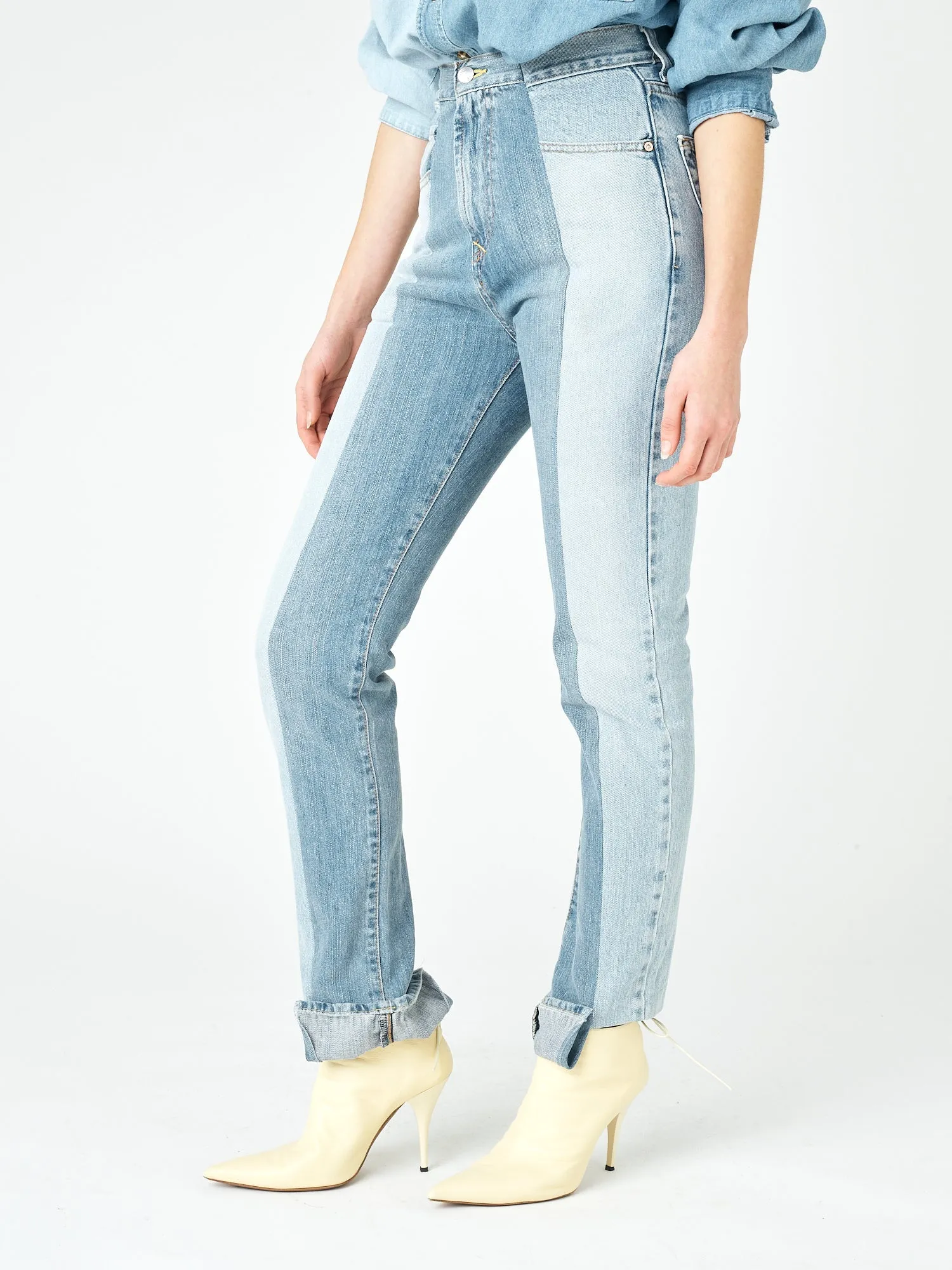 Straight Leg Jean Light/Mid Blue